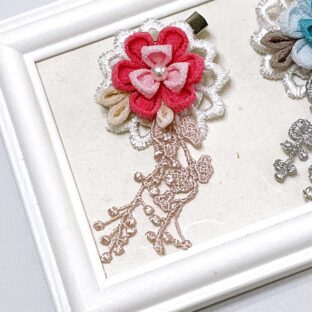 つまみ細工　髪飾　ヘアクリップ　ピンク