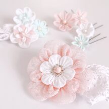 可愛いつまみ細工の髪飾りのご紹介