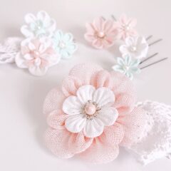 可愛いつまみ細工の髪飾りのご紹介